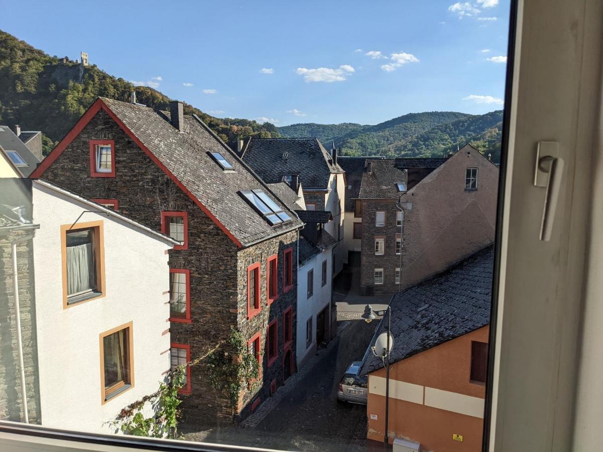 Monkey Factory - Mini Home-Stay Hostel Traben-Trarbach Zewnętrze zdjęcie