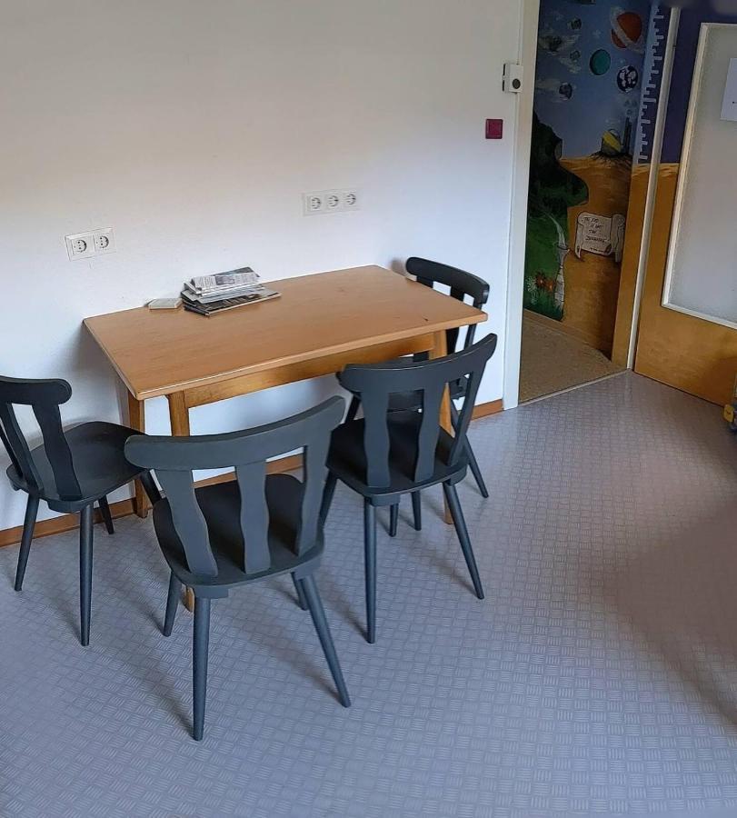 Monkey Factory - Mini Home-Stay Hostel Traben-Trarbach Zewnętrze zdjęcie