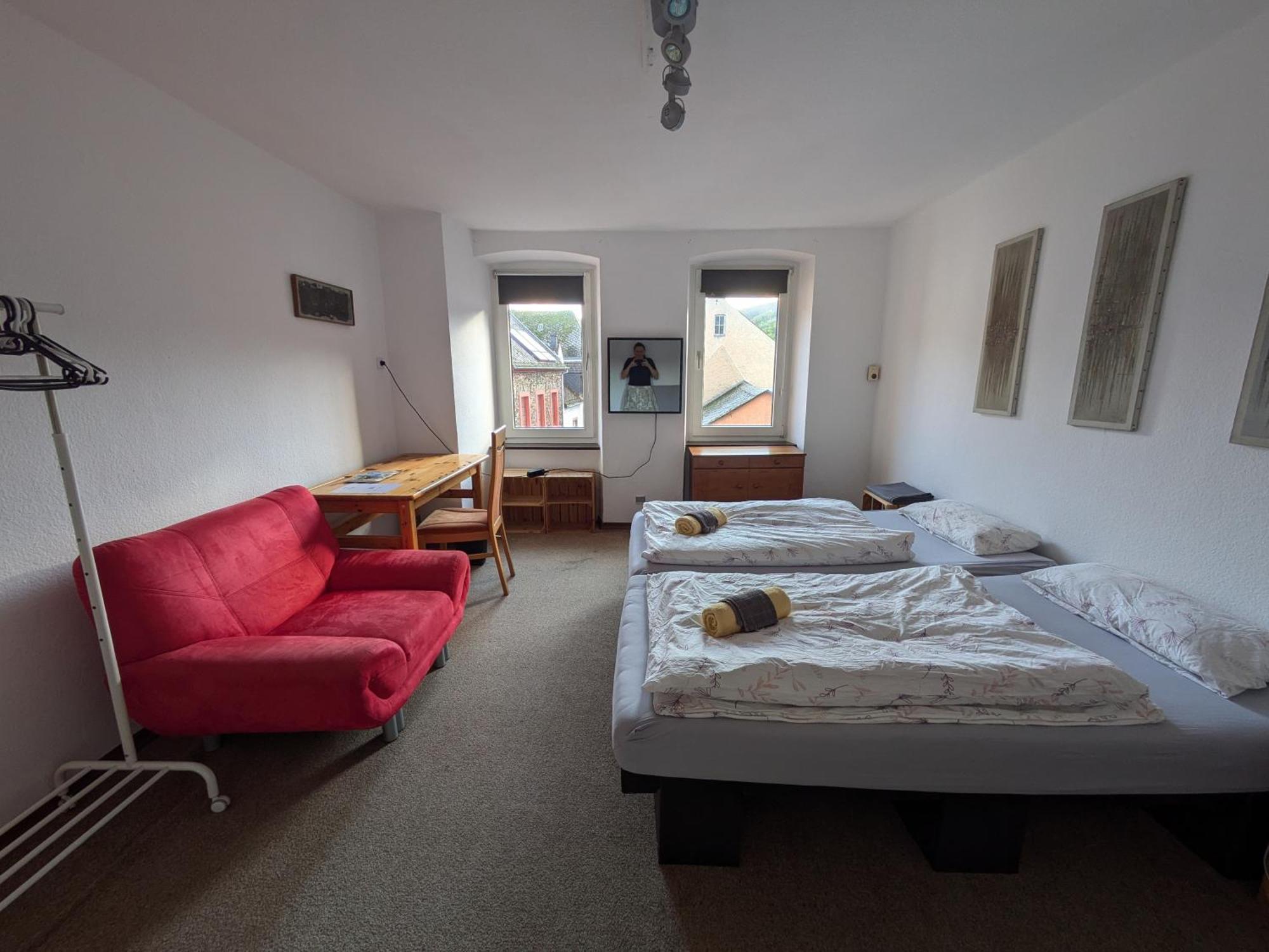 Monkey Factory - Mini Home-Stay Hostel Traben-Trarbach Pokój zdjęcie