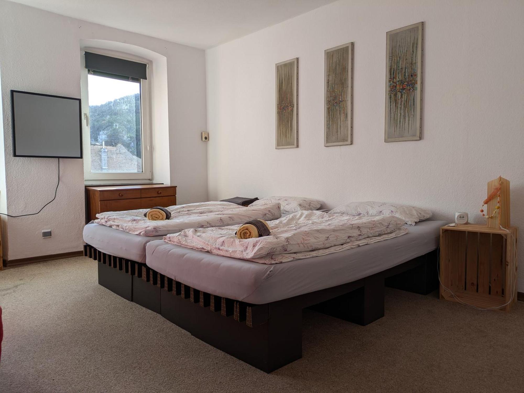 Monkey Factory - Mini Home-Stay Hostel Traben-Trarbach Pokój zdjęcie